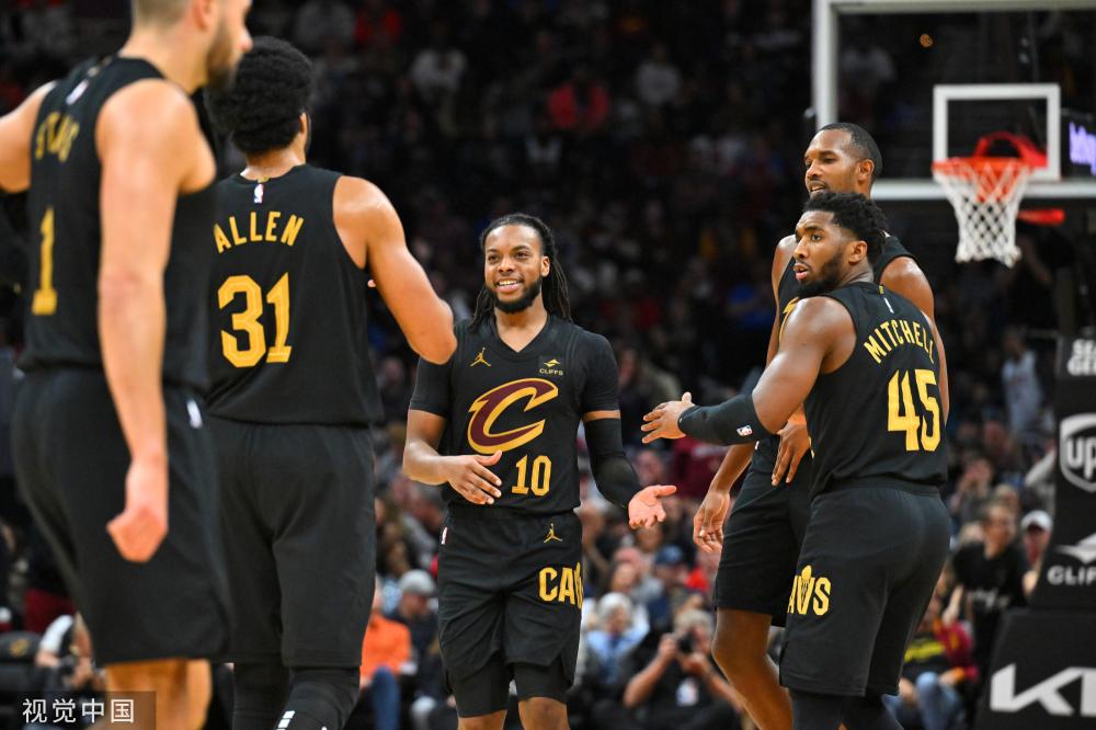 头与双前锋 头与双前锋