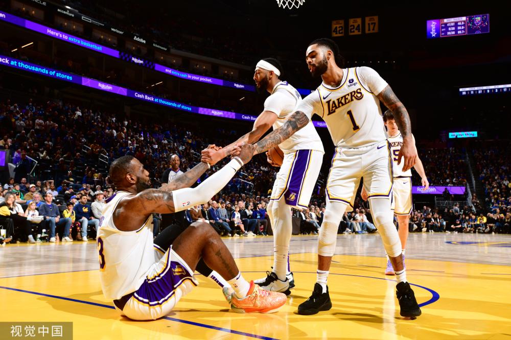 上演帽子戏 上演帽子戏