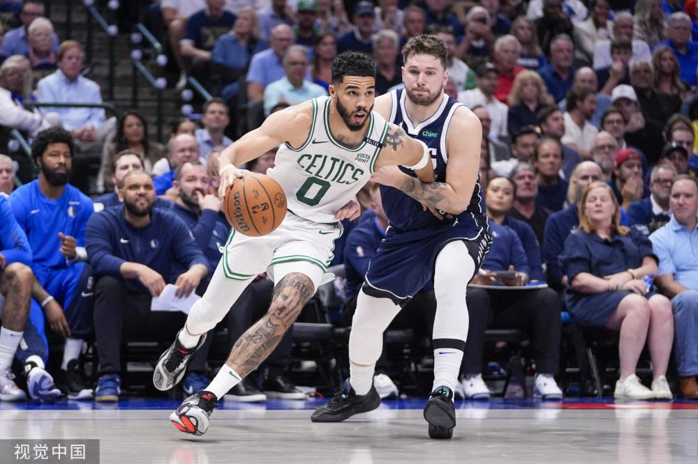 WAZ评沙尔克球员表现：卡里乌斯发挥神勇，拉斯梅再次救主